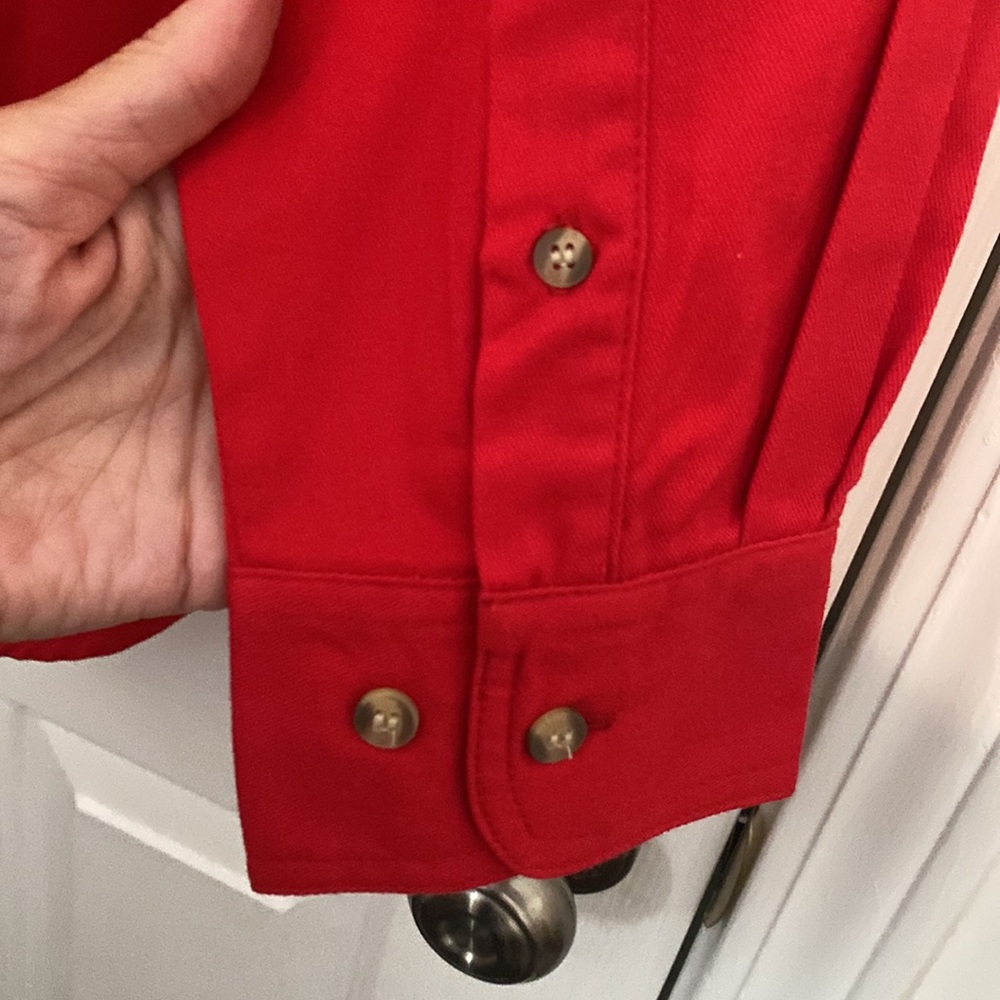 NWT - Red Oak - Collegiate licensed /Georgia -button down - Picture 6 of 14